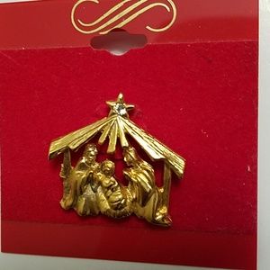 ⚛FLASH SALE⚛Gold Nativity pin